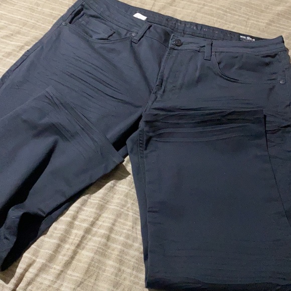 Buffalo David Bitton jeans - Picture 2 of 3